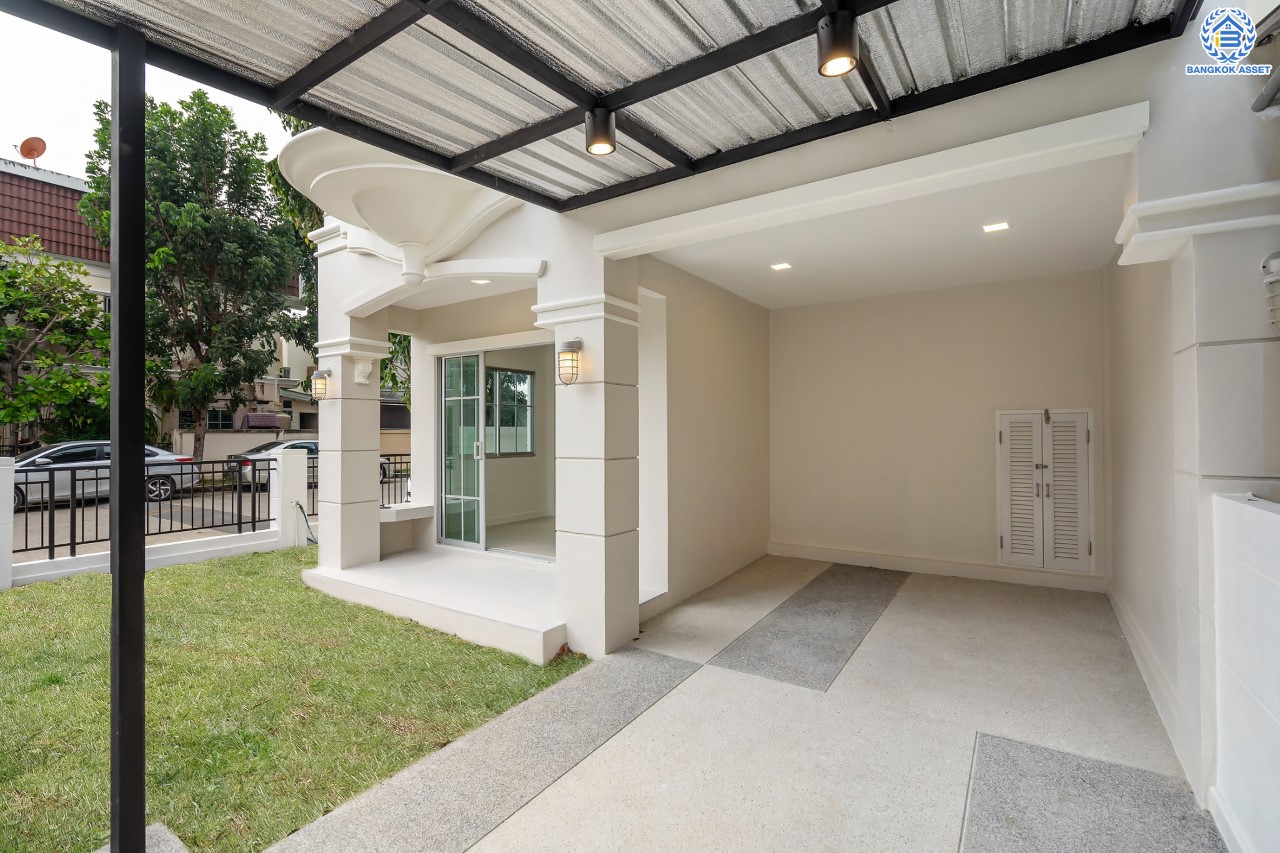 บ้านมือสองตกแต่งใหม่ ม.เดอะวิลล่า ราชพฤกษ์-ท่าอิฐ หลังมุม แบรนด์ Property Perfect โซนต้นโครงการ เดินทางสะดวก เนื้อที่ 23.9 ตร.ว. ฟังก์ชัน 3 ห้องนอน 2 ห้องน้ำ จอดรถได้ 1 คัน บนทำเลเชื่อมต่อทั้ง ถ.รัตนาธิเบศร์ และถ.ราชพฤกษ์ และเพียง 10 นาทีถึงรถไฟฟ้า "สถานีบางรักน้อยท่าอิฐ"...